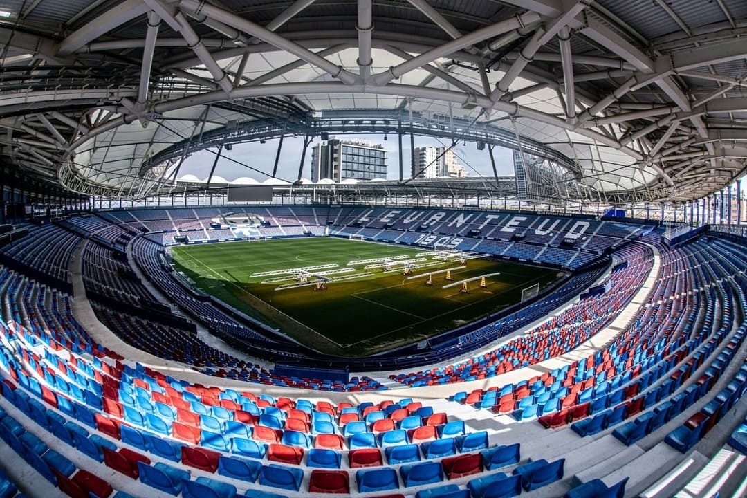 Análisis plan de reestructuración levante UD por Abogado especialista en derecho mercantil